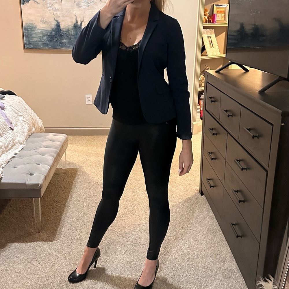 Frenchi Navy Blazer!